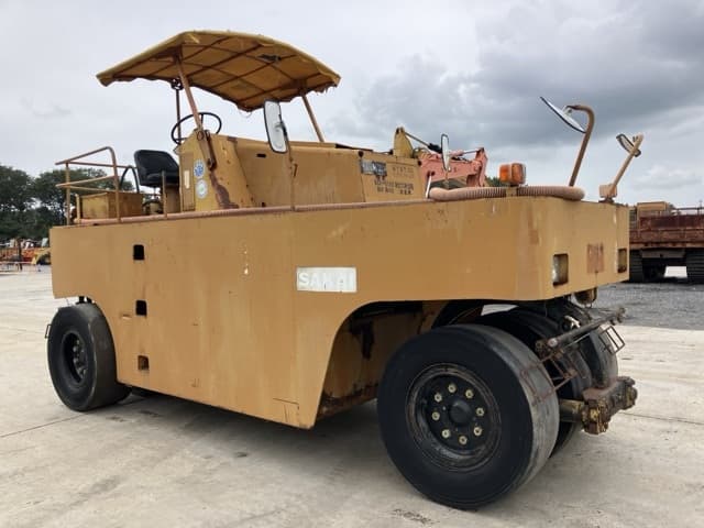 Tire Roller — Auction (lot 8460-308)
