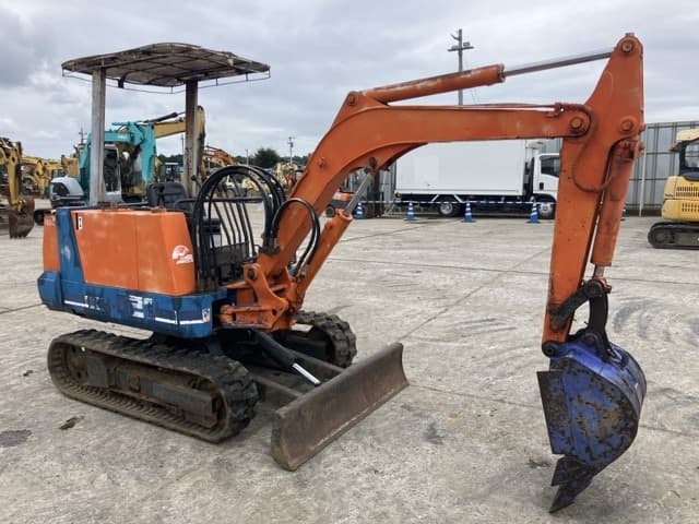 MINI EXCAVATOR — Auction (lot 8460-311)