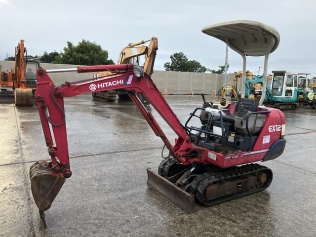 MINI EXCAVATOR — Auction (lot 8460-313)
