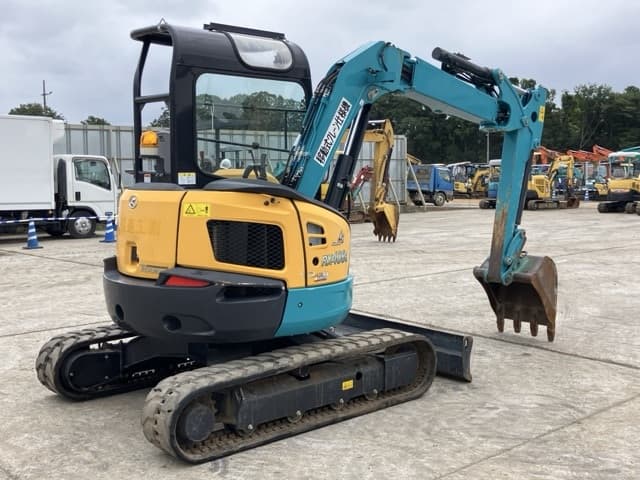 MINI EXCAVATOR — Auction (lot 8460-314)