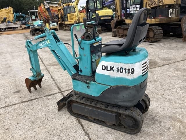 MINI EXCAVATOR — Auction (lot 8460-317)
