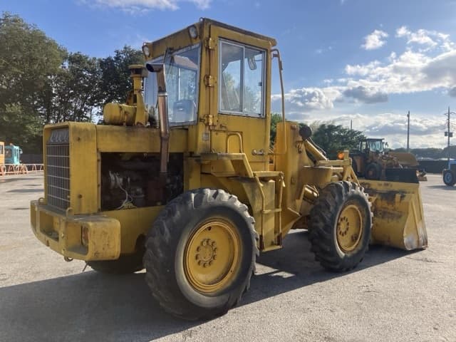 WHEEL LOADER — Auction (lot 8460-33)