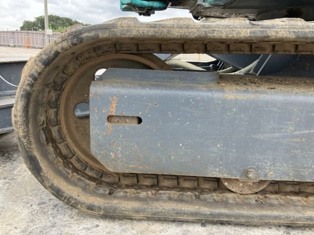 MINI EXCAVATOR — Auction (lot 8460-330)