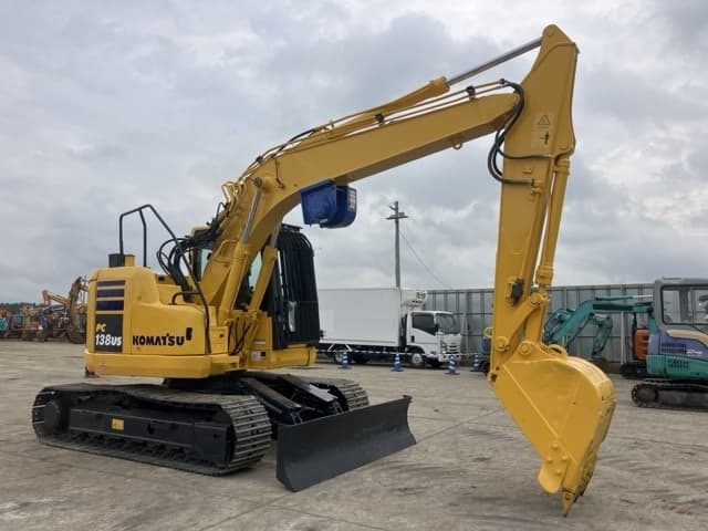 EXCAVATOR — Auction (lot 8460-334)