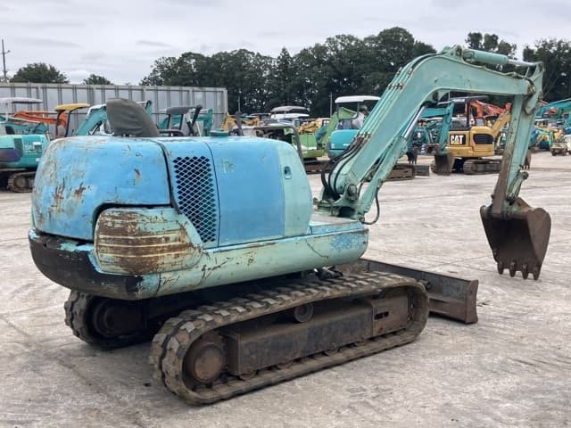 MINI EXCAVATOR — Auction (lot 8460-340)