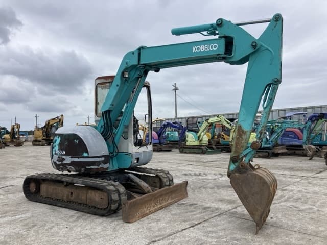 MINI EXCAVATOR — Auction (lot 8460-346)