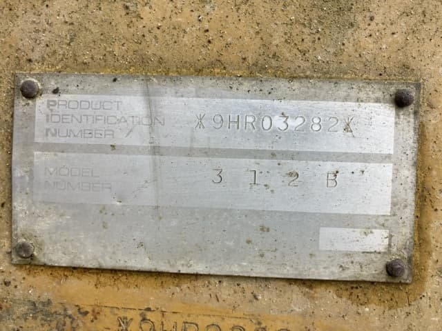 EXCAVATOR — Auction (lot 8460-348)