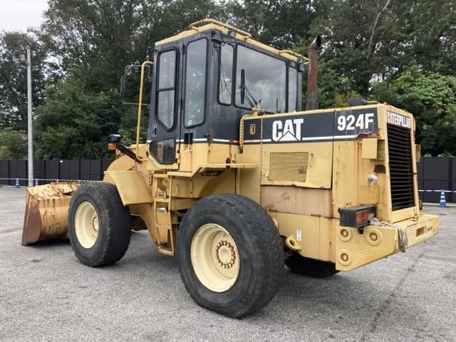 WHEEL LOADER — Auction (lot 8460-350)