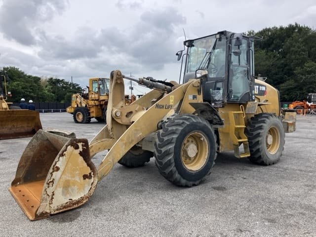 WHEEL LOADER — Auction (lot 8460-352)