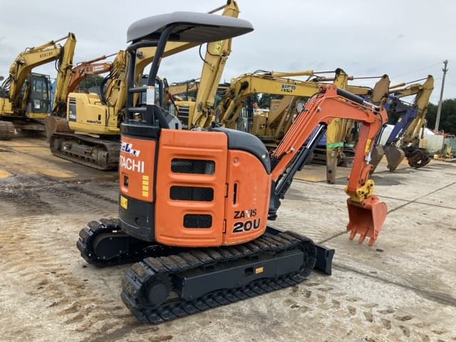 MINI EXCAVATOR — Auction (lot 8460-354)