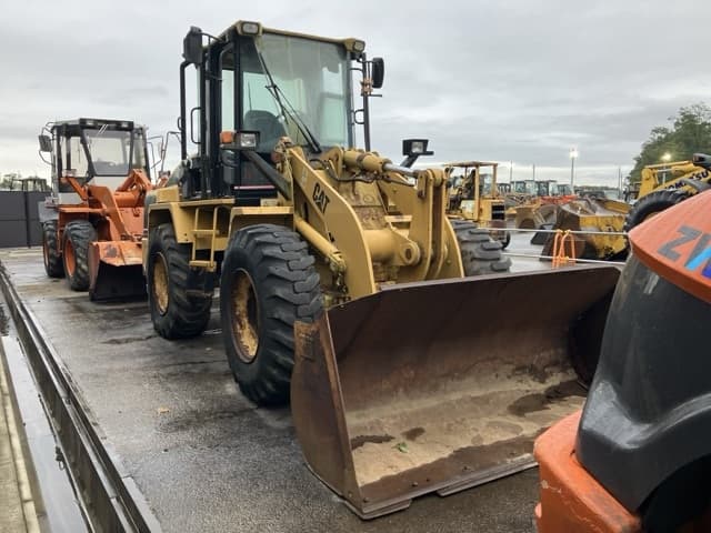 WHEEL LOADER — Auction (lot 8460-355)