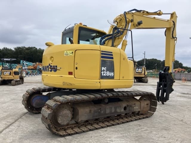 EXCAVATOR — Auction (lot 8460-360)