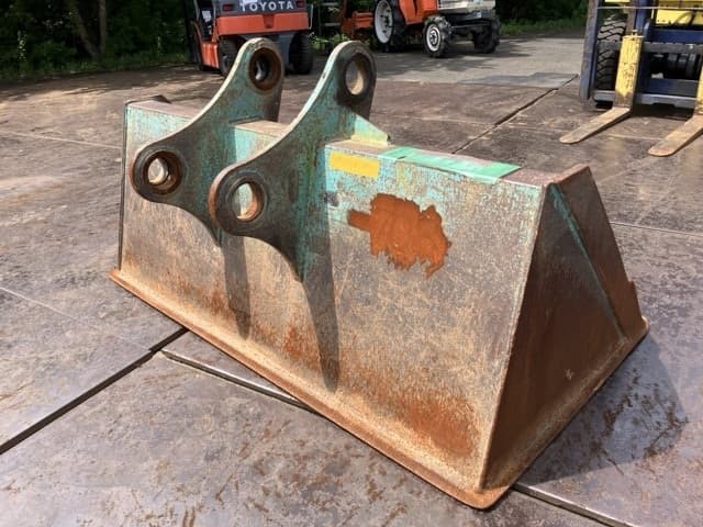 SLOPE BUCKET — Auction (lot 8460-36001)