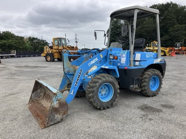 MINI WHEEL LOADER — Auction (lot 8460-361)