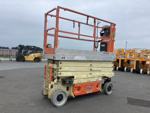AERIAL WORK PLATFORM — Auction (lot 8460-37)