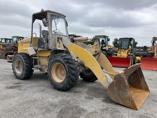 WHEEL LOADER — Auction (lot 8460-376)