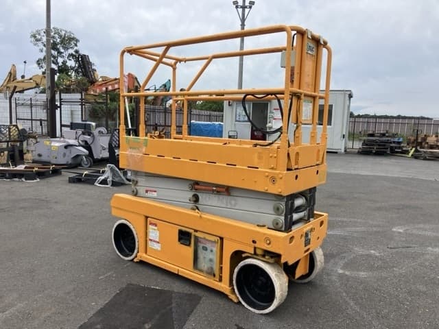 AERIAL WORK PLATFORM — Auction (lot 8460-381)