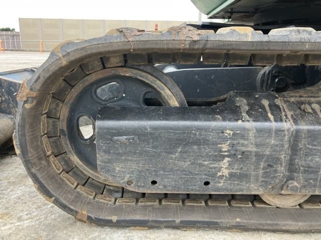 MINI EXCAVATOR — Auction (lot 8460-384)