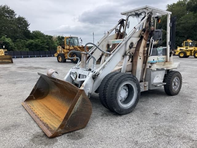SHOVEL LOADER — Auction (lot 8460-386)