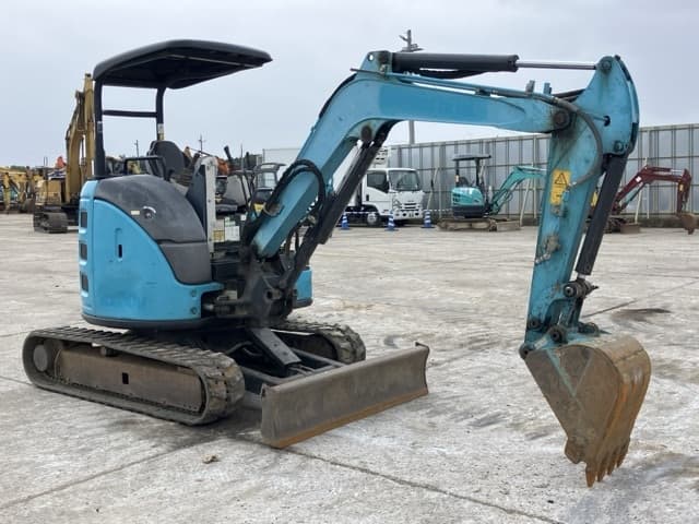 MINI EXCAVATOR — Auction (lot 8460-387)