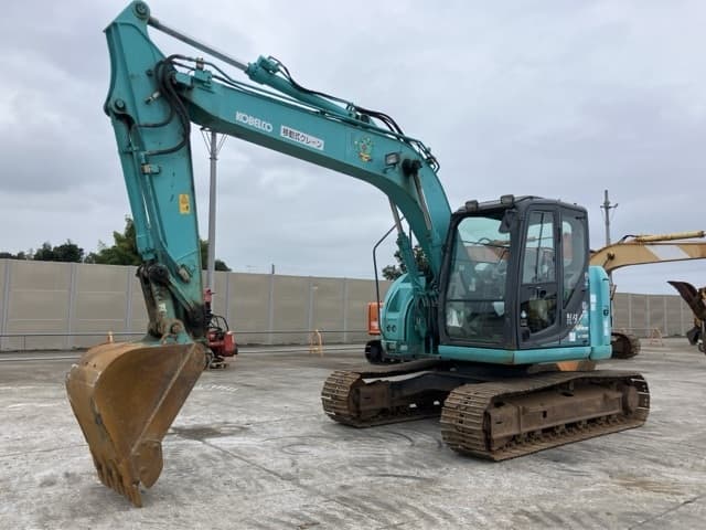 EXCAVATOR — Auction (lot 8460-394)