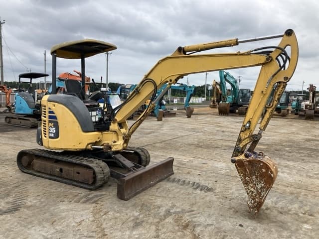 MINI EXCAVATOR — Auction (lot 8460-395)