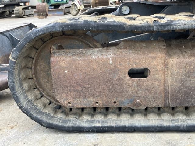 MINI EXCAVATOR — Auction (lot 8460-395)
