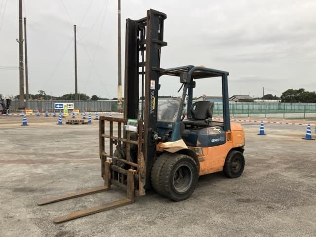 Forklift — Auction (lot 8460-4006)