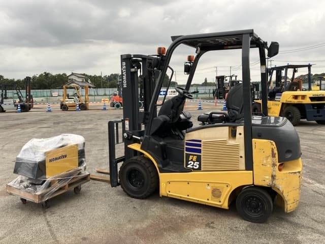 Battery Forklift — Auction (lot 8460-4007)