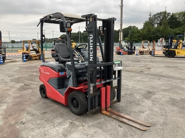 Battery Forklift — Auction (lot 8460-4008)