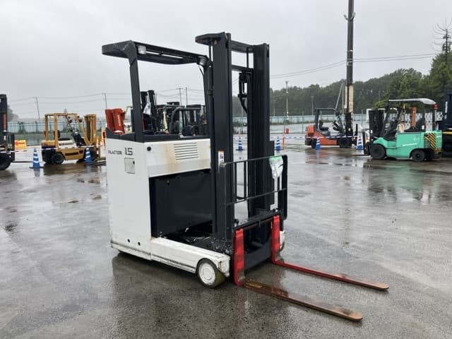 Reach Forklift — Auction (lot 8460-4010)