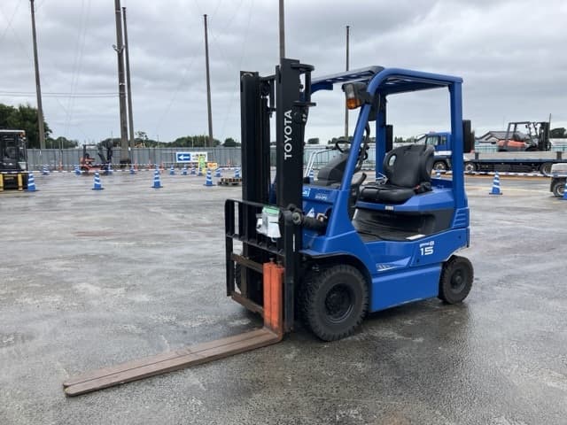 Battery Forklift — Auction (lot 8460-4012)