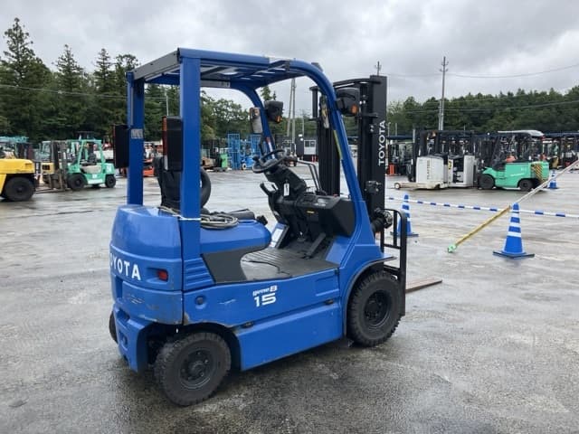 Battery Forklift — Auction (lot 8460-4012)