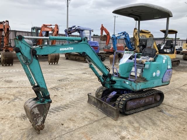 MINI EXCAVATOR — Auction (lot 8460-402)