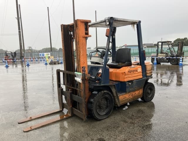 Forklift — Auction (lot 8460-4026)