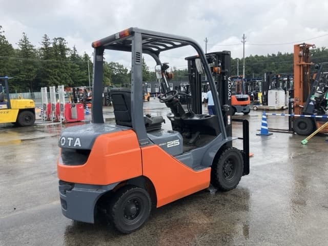 Forklift — Auction (lot 8460-4036)