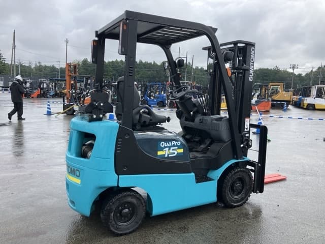Forklift — Auction (lot 8460-4039)