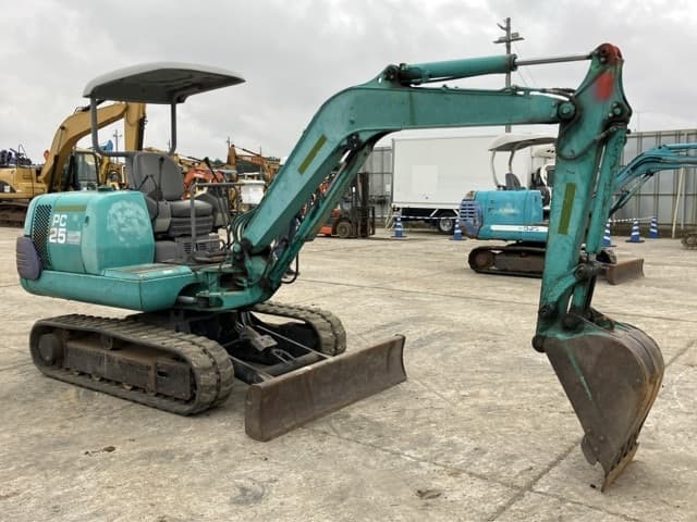 MINI EXCAVATOR — Auction (lot 8460-404)
