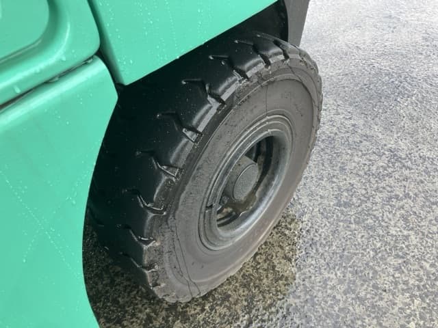 Forklift — Auction (lot 8460-4040)