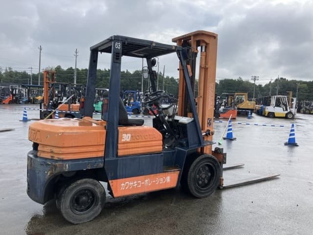Forklift — Auction (lot 8460-4049)
