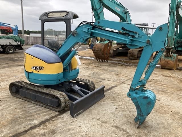 MINI EXCAVATOR — Auction (lot 8460-405)