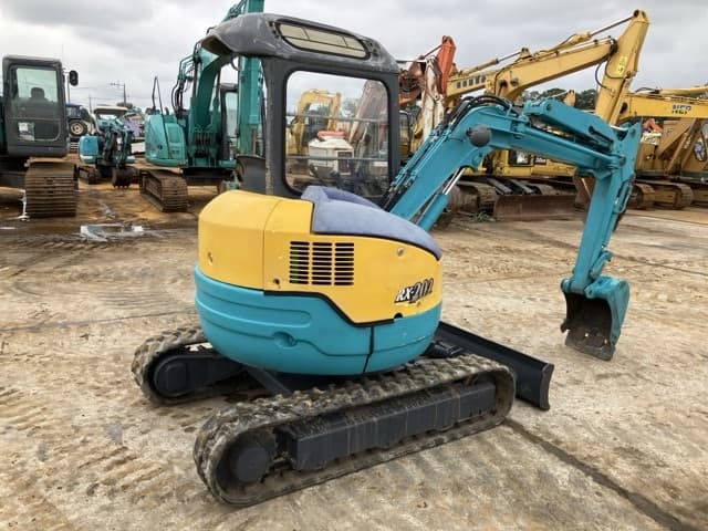 MINI EXCAVATOR — Auction (lot 8460-405)