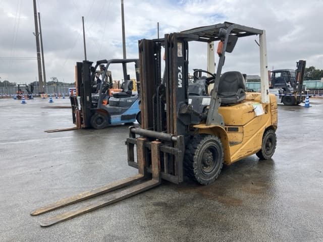 Forklift — Auction (lot 8460-4058)