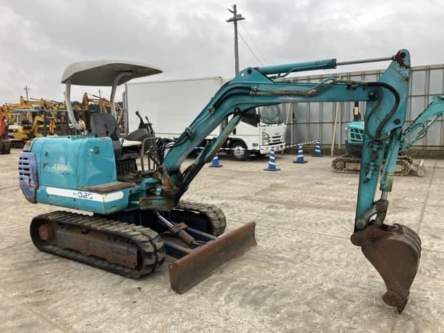 MINI EXCAVATOR — Auction (lot 8460-406)