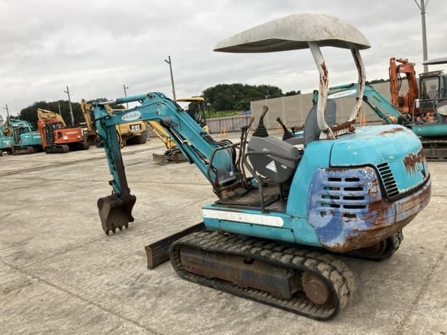 MINI EXCAVATOR — Auction (lot 8460-406)