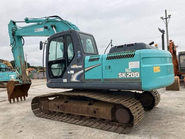 EXCAVATOR — Auction (lot 8460-407)