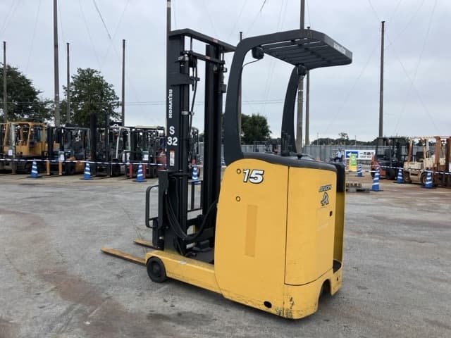 Reach Forklift — Auction (lot 8460-4074)