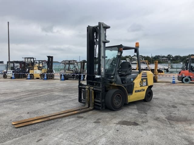 Forklift — Auction (lot 8460-4076)