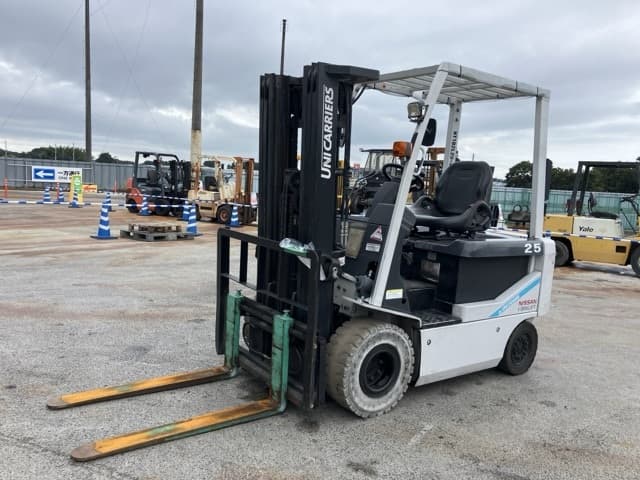 Battery Forklift — Auction (lot 8460-4084)