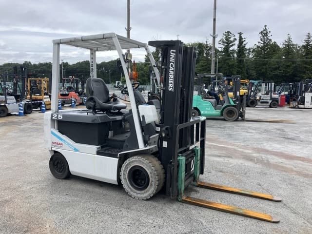 Battery Forklift — Auction (lot 8460-4084)